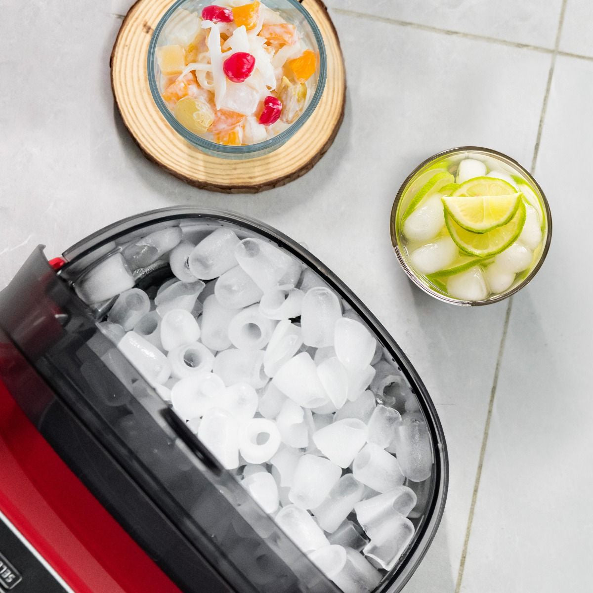 Portable Countertop Ice Maker with Ice Scoop and Basket