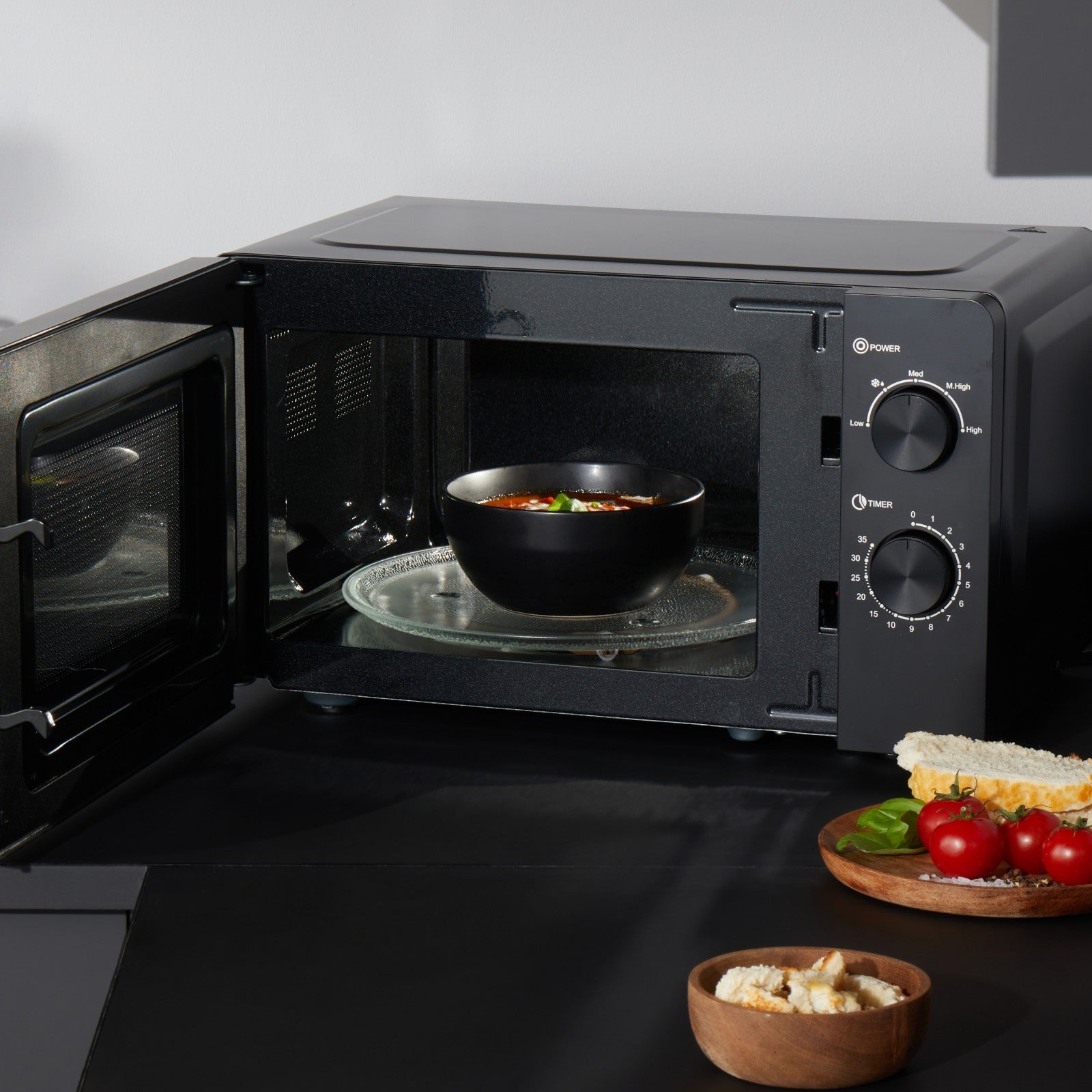 Salter 20 L Manual Microwave 35-Min Timer 27Cm Turntable Even Cook Kuro Black