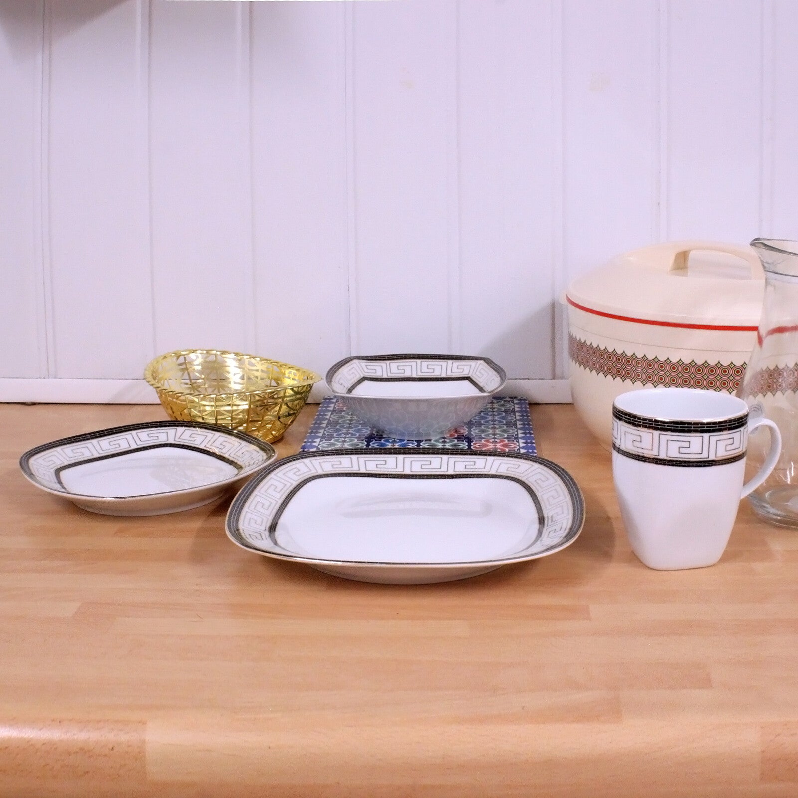 16PC Square Dinner Set Porcelain Dining Soup Plate Bowl Mug Dinnerware Printed