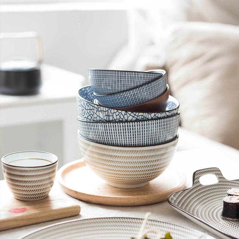 Japanese Classical Ceramic Bowls Tableware Kitchen Soup Noodle Rice Bowl Big Ramen Bowl Spoon and Teacup