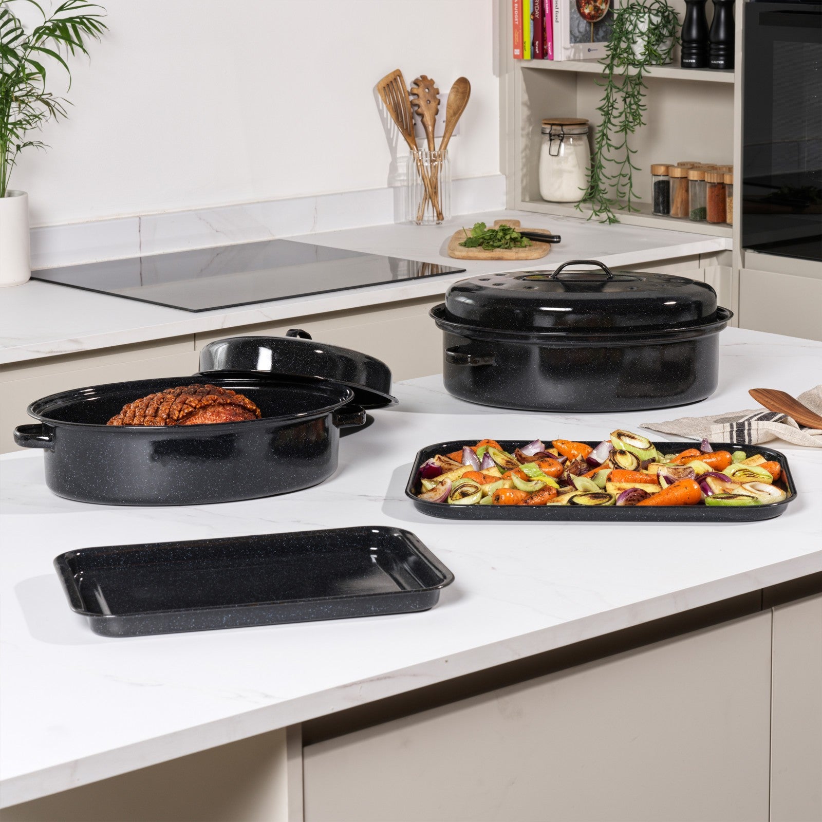 Salter Self-Basting Roaster 36 Cm Romano Vitreous Enamel Dishwasher Safe Black